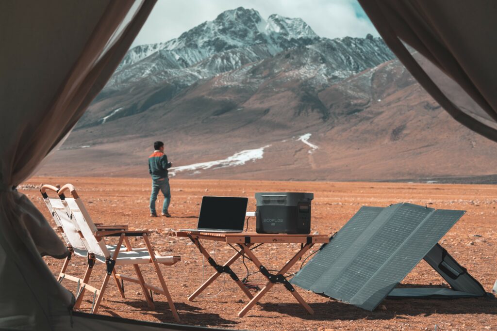 portable solar panels and portable power station