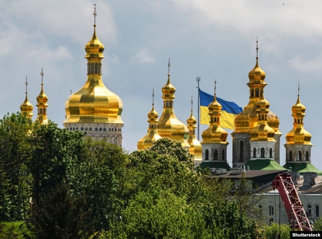 Митрополит Епіфаній: настане час і всі лаври будуть належати українській церкві