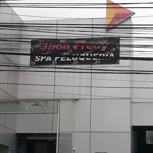Opiniones de Jhon Freddy Spa Peluqueria en Quito - Barbería