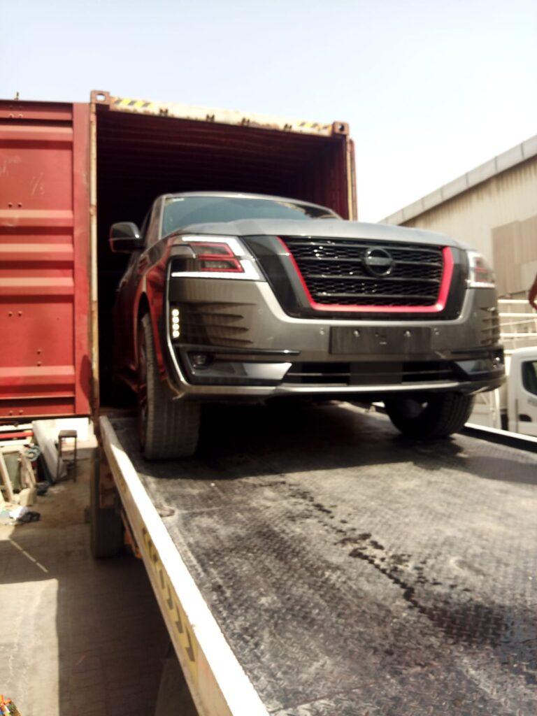 Unloading of Vehicle UAE