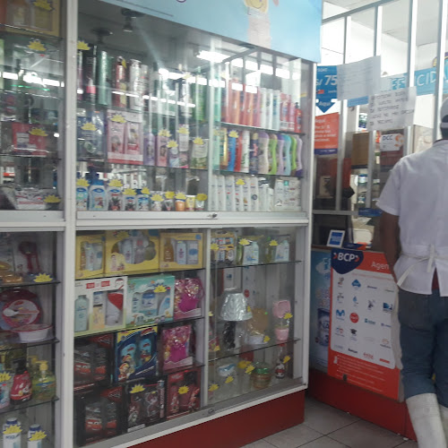 Opiniones de Boticas Peru en Santiago de Surco - Farmacia
