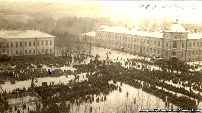 Перезахоронение жертв колчаковцев в Томске
