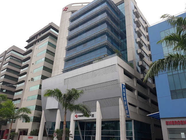 Abel Castillo y Juan Tanca Marengo Omni Hospital Torre Médica 2, Piso 4 #418, Guayaquil 090112