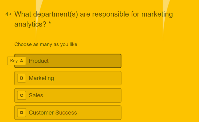 A quiz asking about marketing analytics with four answers