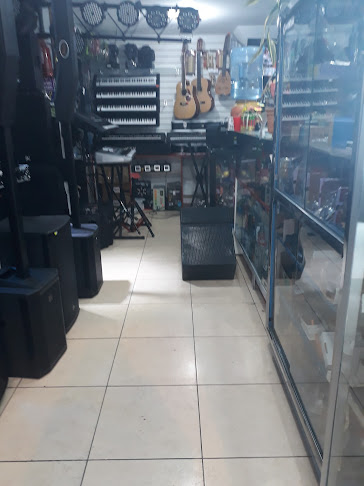 Opiniones de CASA MUSICAL OMAR MUSIC en Sangolqui - Tienda de instrumentos musicales