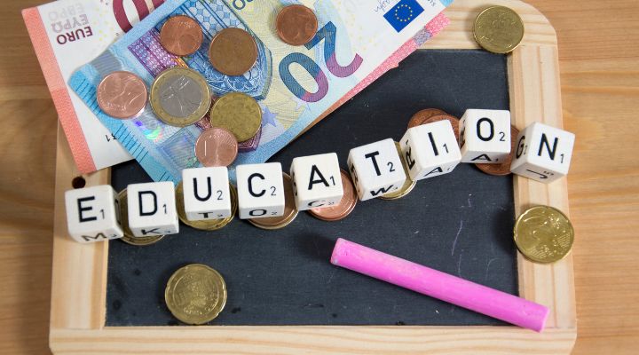 Education loan without collateral for UG in Germany