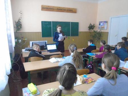 http://dikvik2009.ucoz.net/2016-2017part2/praktikant_muziki-1.jpg