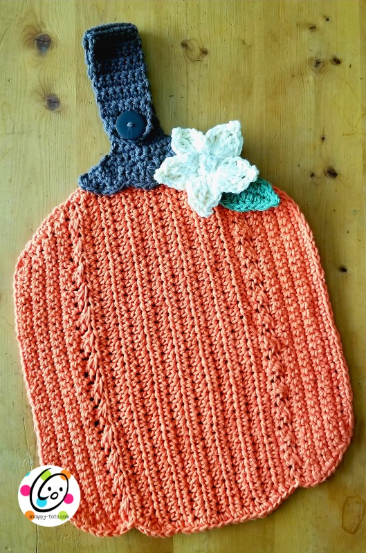 pumpkin hanging towel.jpg