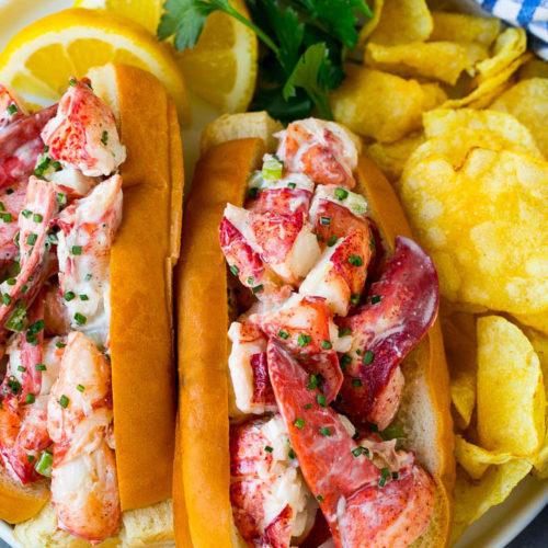 Lobster Roll Recipe - Dinner at the Zoo