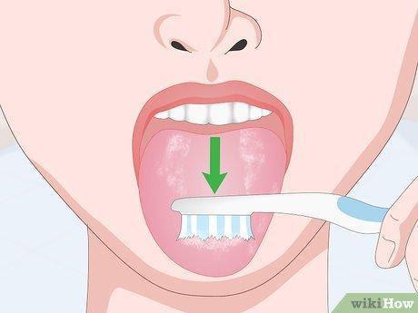 Simple Ways to Clean the Back of Your Tongue: 11 Steps