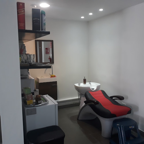 Barba Roja - Barbería