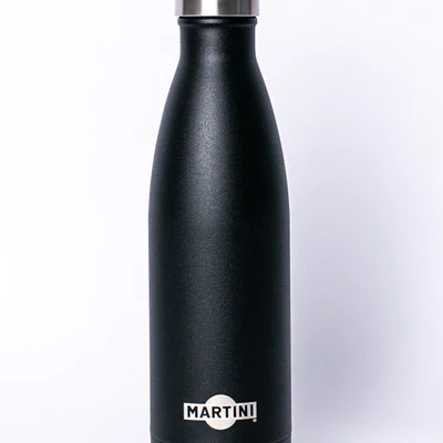 gourde noir de marque martini