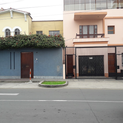 San Isidro Studios & Apartments, Temporary Rental