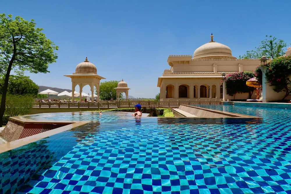The Oberoi Udaivilas pool on the shore of Lake Pichola in Udaipur, India.