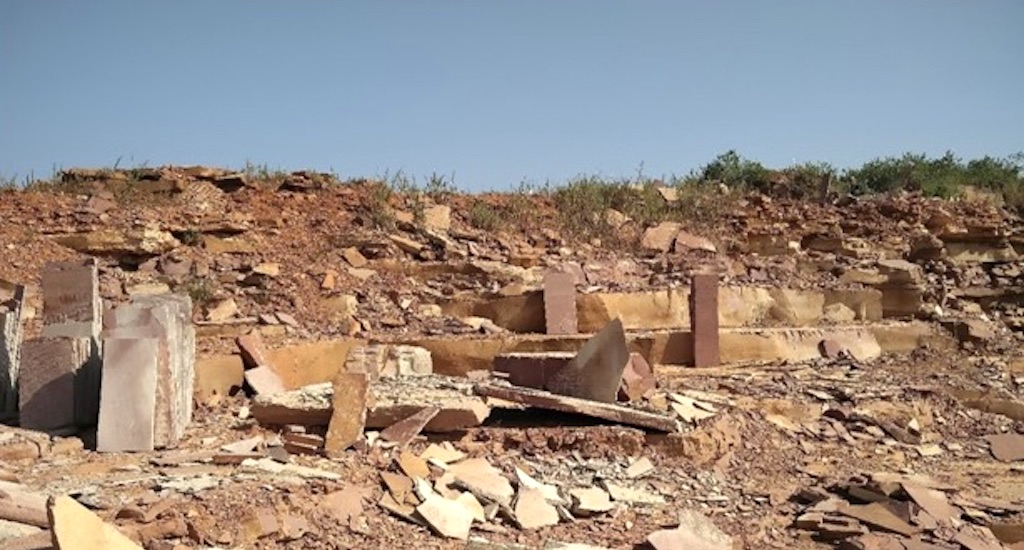 A stone quarry in Bidisha district of Madhya Pradesh. (Photo by Abhijeet Jadhav)