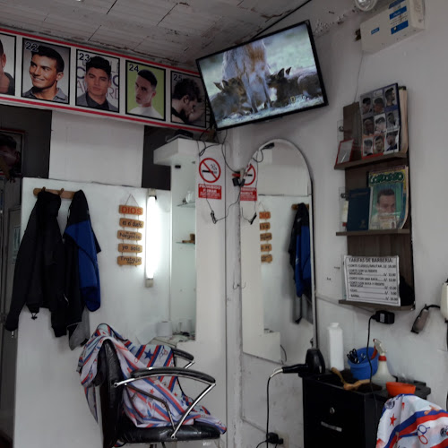 Joe Luis LA BARBERIA - Lima