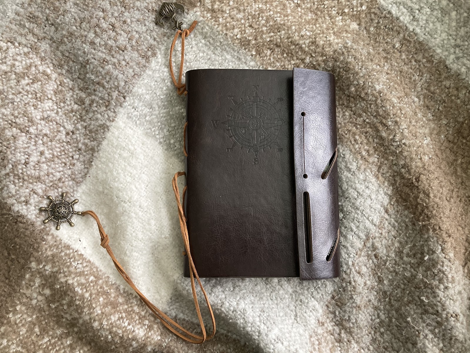 leather bound notebook 