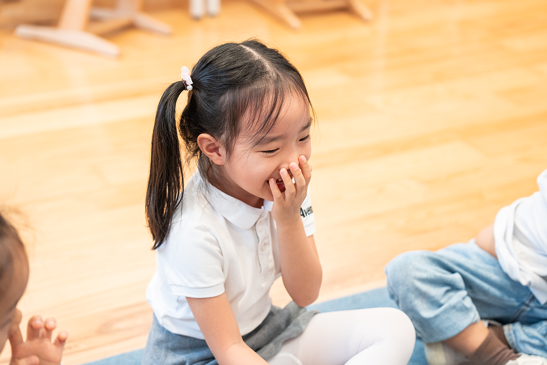 在深圳爱文学校长大成人：从1岁半到6岁，我们的孩子们每年在做什么？