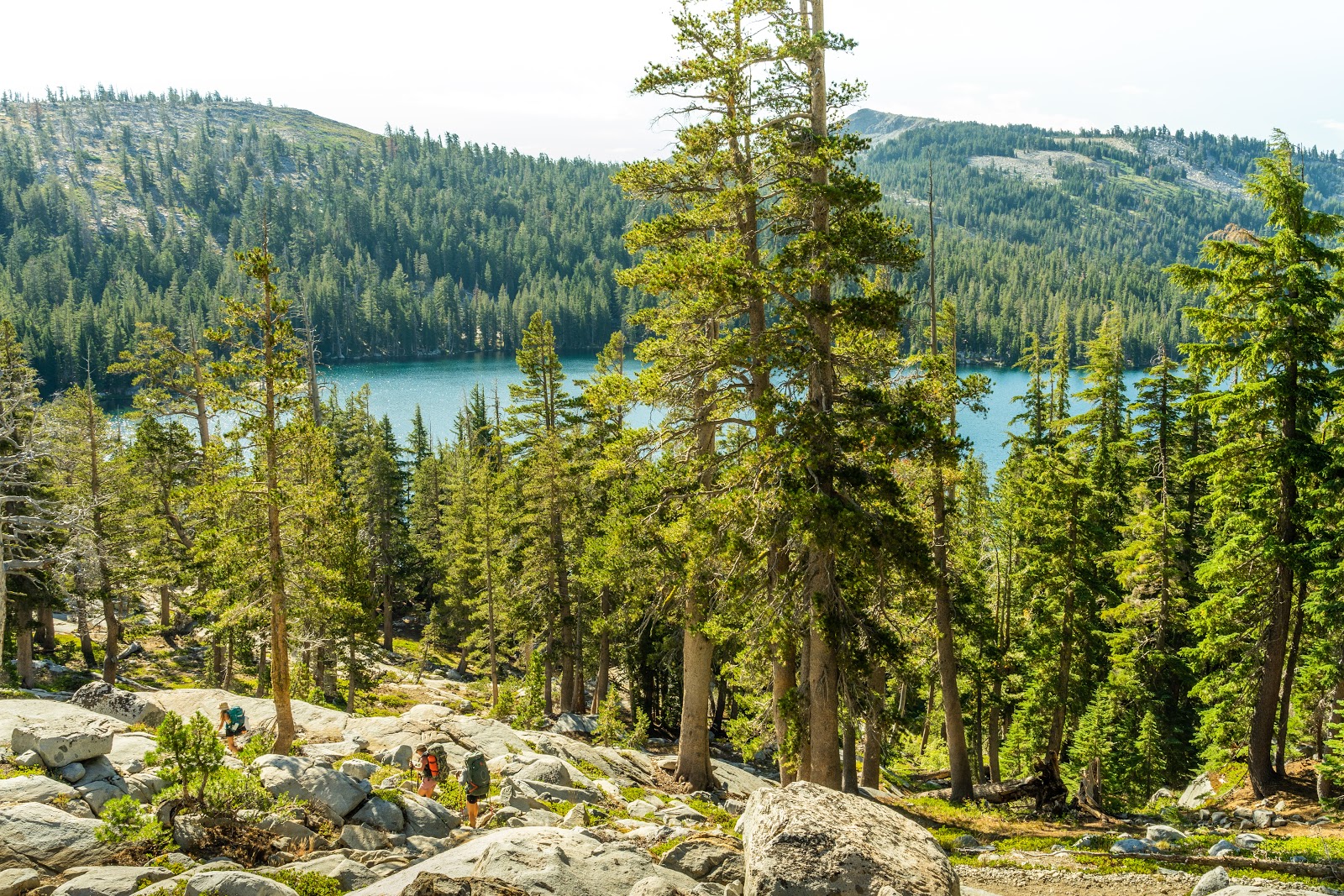 Echo Lakes trailhead - lake of the woods