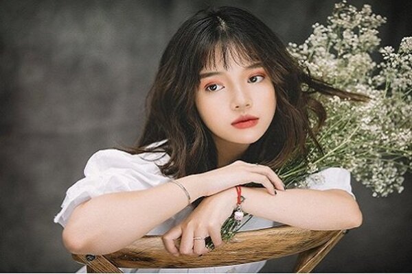 Linh Ngọc Đàm nữ streamer game Liên Minh Huyền Thoại hàng đầu Việt Nam