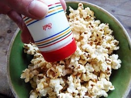This image is from the website, "My Frugal Home" that has lots of tips on how to make things yourself in your home, and how to save money:  https://www.myfrugalhome.com/homemade-kettle-corn/