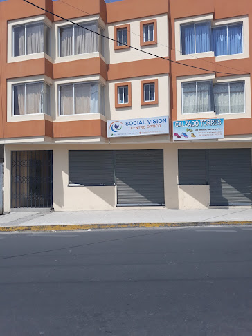 Opiniones de Social Vision Centro Óptico en Quito - Óptica