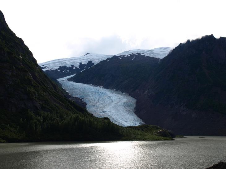 http://backup-mw-xp.de/images/Canada2009/gletscher.jpg