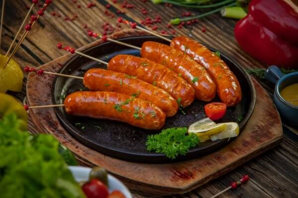 Xúc xích Klobasa IKA chuẩn vị Tiệp Khắc