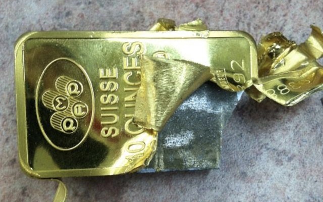 “Золотой скандал” в Китае China counterfeit gold scandal Wuhan company Kingold Jewelry fake bars loans