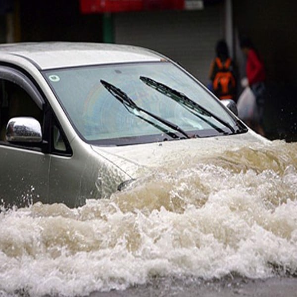 5 Chi tiết cần kiểm tra ngay sau khi xe bị ngập nước