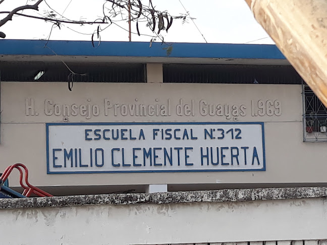 Escuela Fiscal 312 Emilio Clemente Huerta - Escuela