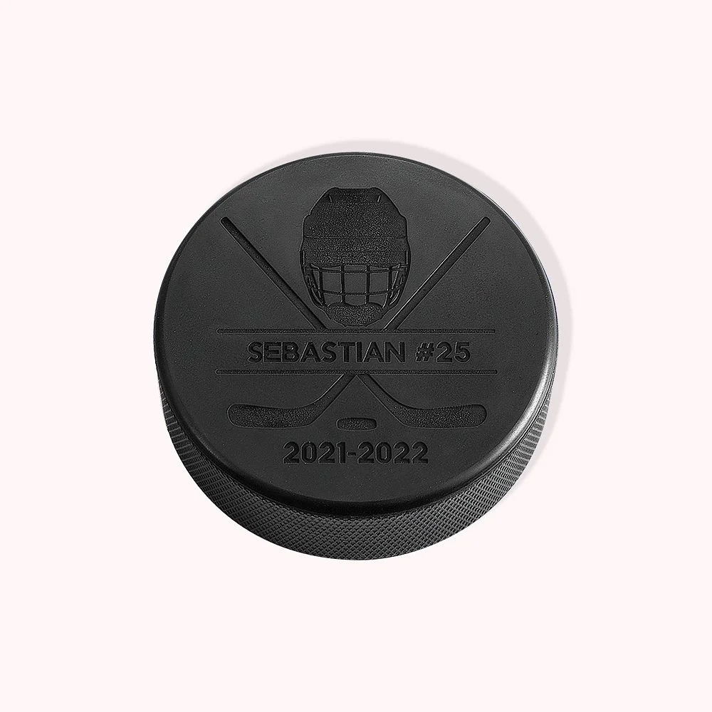 Palet de hockey personnalisé avec prénom, année et numéro de maillot du joueur