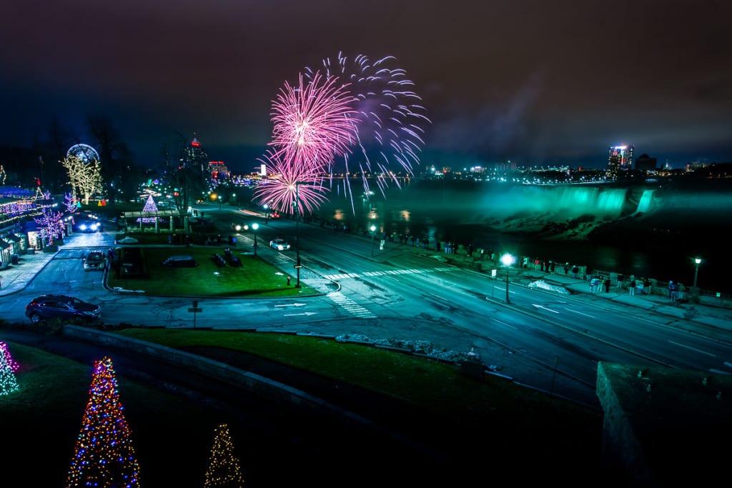 Things to Do During Niagara Falls' Winter Festival of Lights: 2022-23 | To  Do Canada