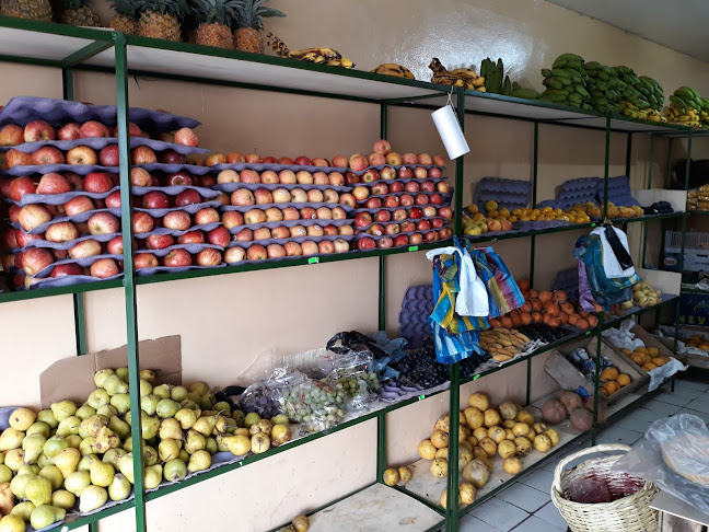Opiniones de Frutas Verduras Plantas Que Sí Curan en Quito - Frutería