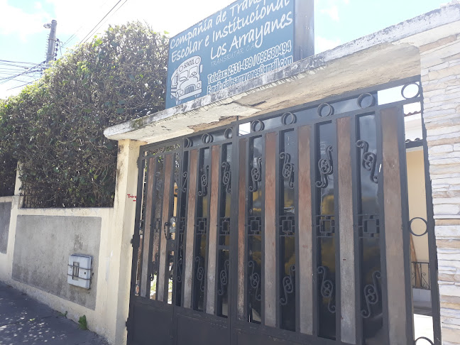 Compañía De Transporte Escolar E Instítucíonal Los Arrayanes