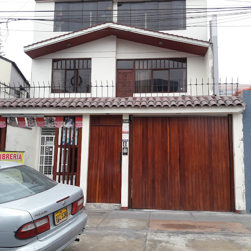 Av. La Mar 2348, San Miguel 15088, Perú