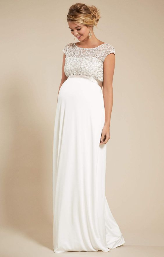 31 Maternity Wedding Dress Styles for the Stylish Pregnant Bride