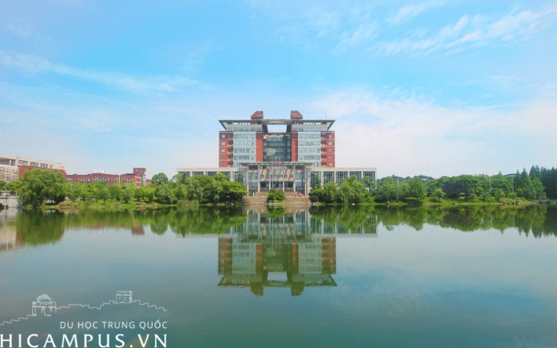 Đại học bách khoa Trường Sa  phân viện Yanchang