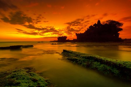 Mystic-Bali-Sunset-over-Tanah-Lot.jpg