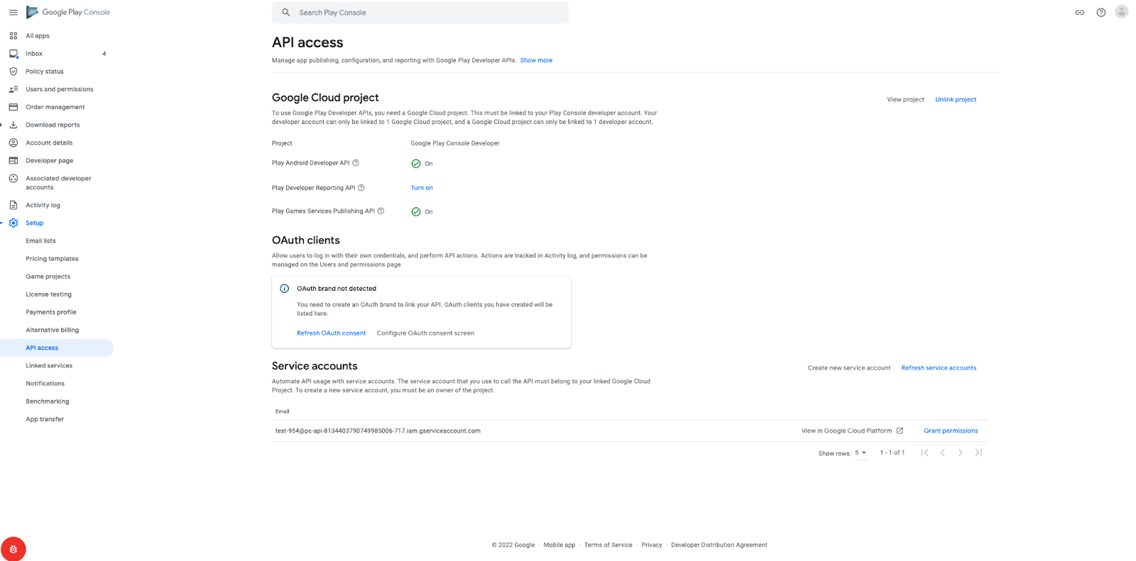 Play Console의 API Access 페이지에서 새로운
Play Developer Reporting API에 대한 액세스 권한을 설정하세요.