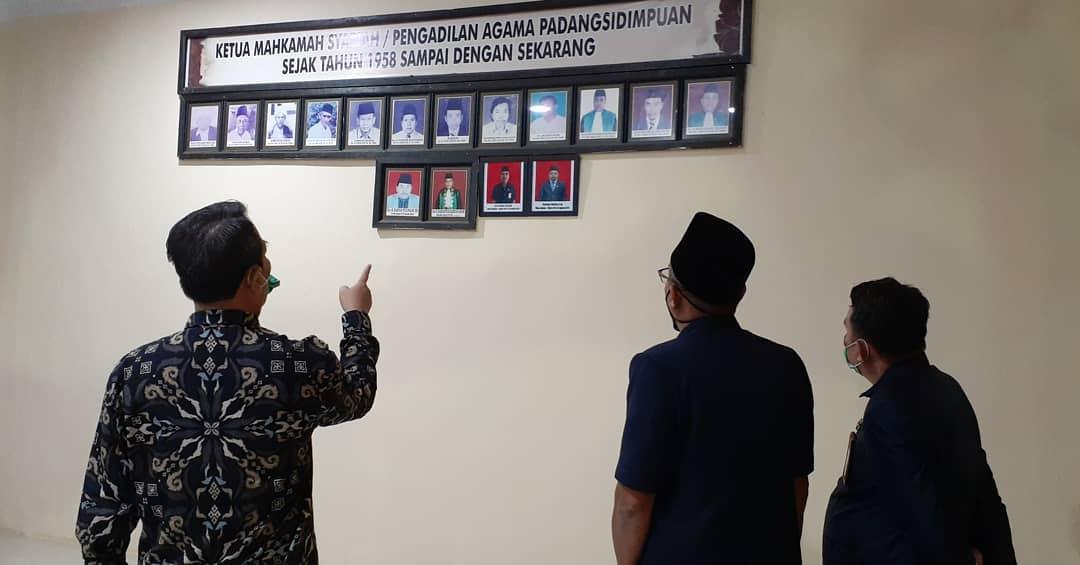 E:\Pengadilan Agama PSP\Draft Berita\WKPTA Berkunjung Ke PA Padangsidimpuan\208629620_1701123580079216_2219472106533847205_n.jpg
