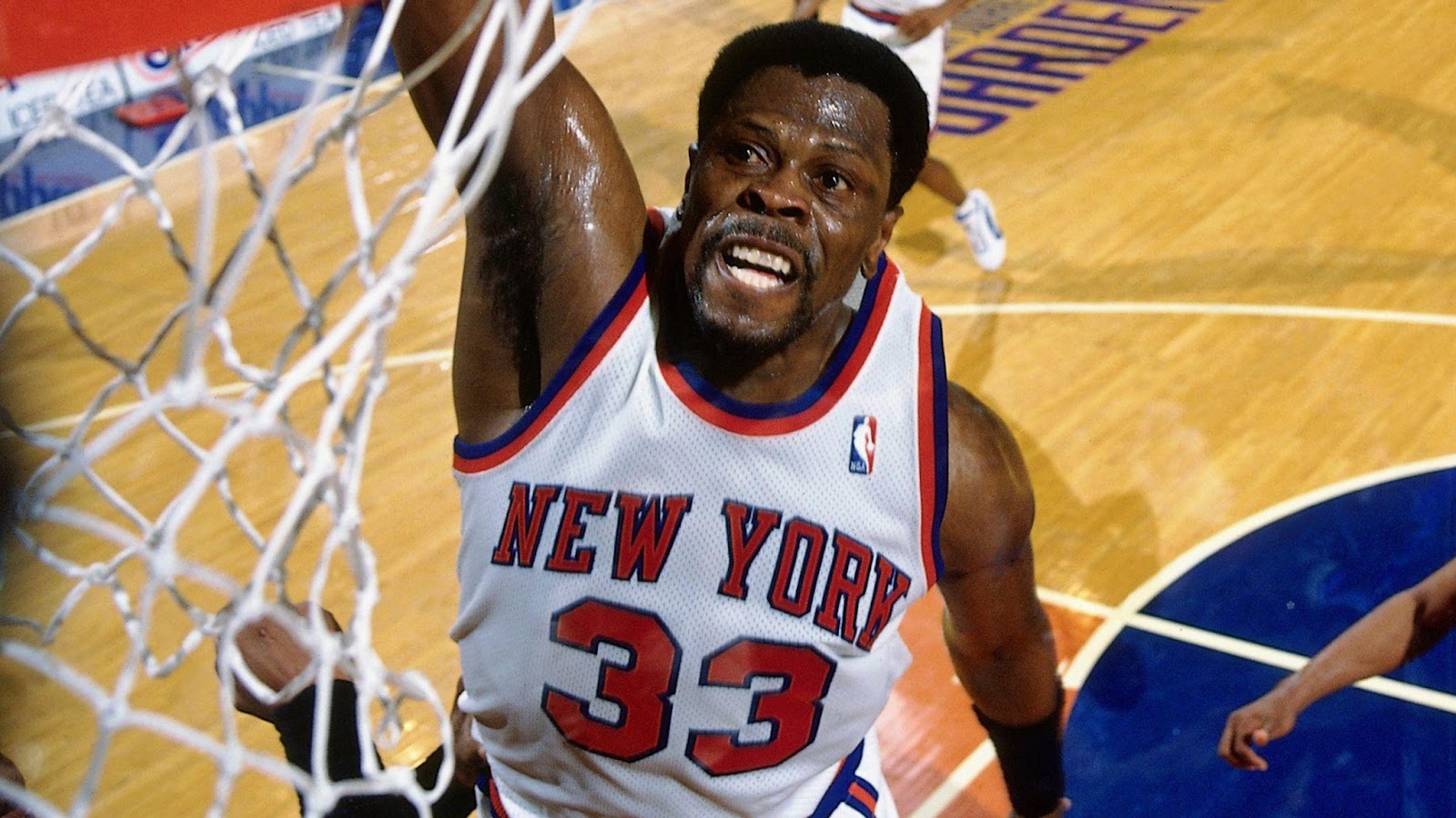 ทำไมทีมที่ฟอร์มหล่นวูปอย่าง นิวยอร์ก นิกส์ ถึงเคยเป็นทีมที่มีมูลค่าอันดับ 1 ของ NBA5