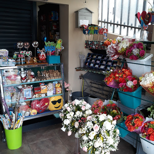 Opiniones de Florería Bloom en Quito - Floristería