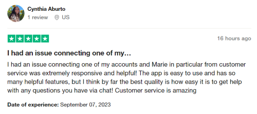 A five star Rocket Money review from a member who had a wonderful customer service experience. 