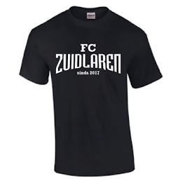 T-Shirt - Zwart  (Tekst gedrukt)