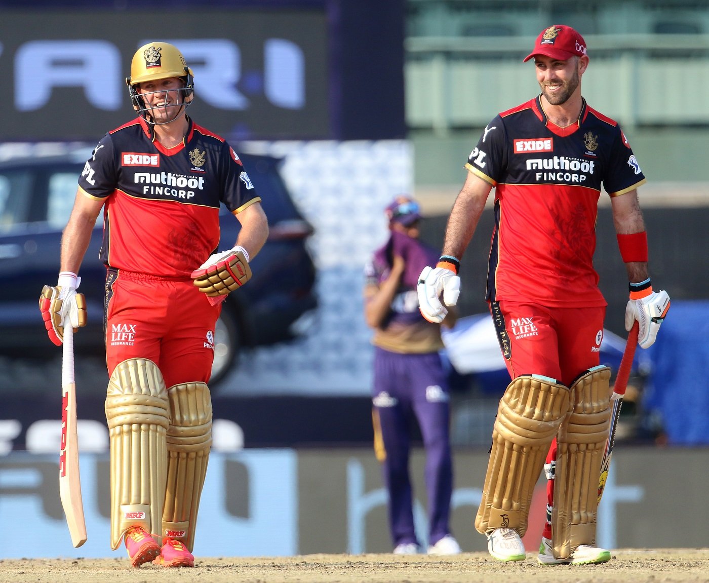 AB de Villiers and Glenn Maxwell helped RCB put 204 on the scoreboard