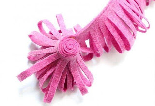 http://www.kidmade.com.ua/content/file/-/%D1%85%D1%80%D0%B8%D0%B7%D0%B0%D0%BD%D1%82%D0%B5%D0%BC%D0%B0_%D0%B8%D0%B7_%D1%84%D0%B5%D1%82%D1%80%D0%B0_6.jpg