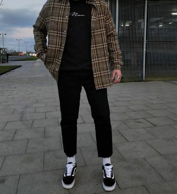 Quần Jeans rách đen