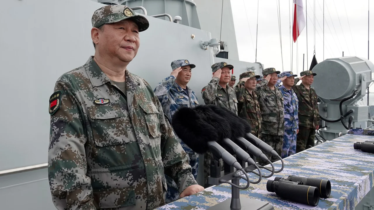 Chinese President Xi Jinping Reviewing the Chinese Naval Fleet. Photo: Reuters.