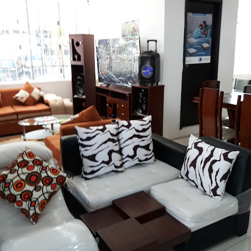 Opiniones de Corporación Terán en Quito - Tienda de muebles